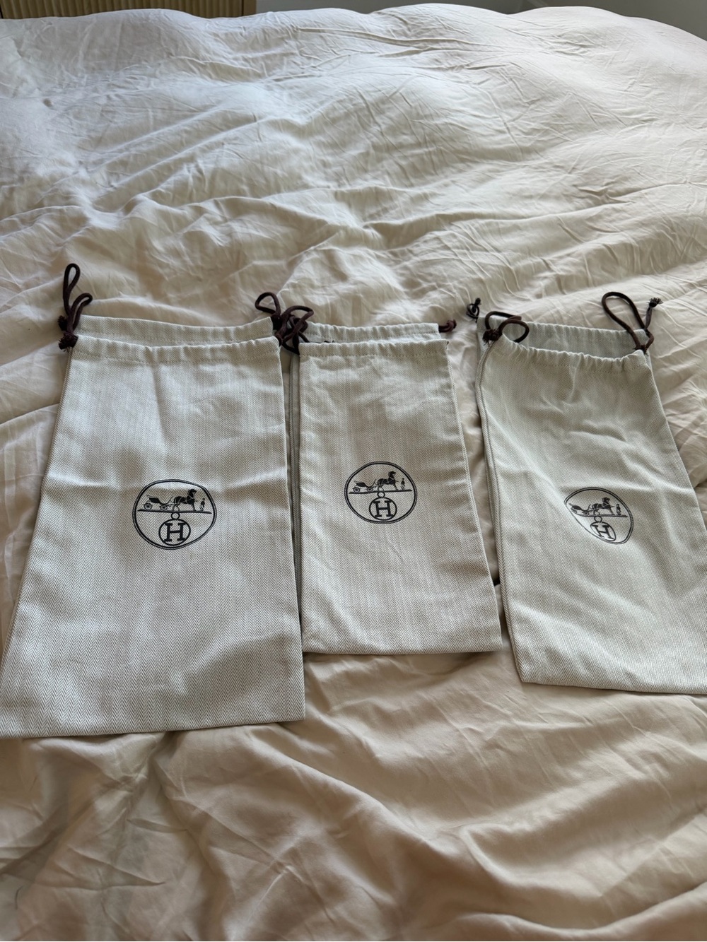 Hermes Cream Drawstring Dust Bag - Set of 3